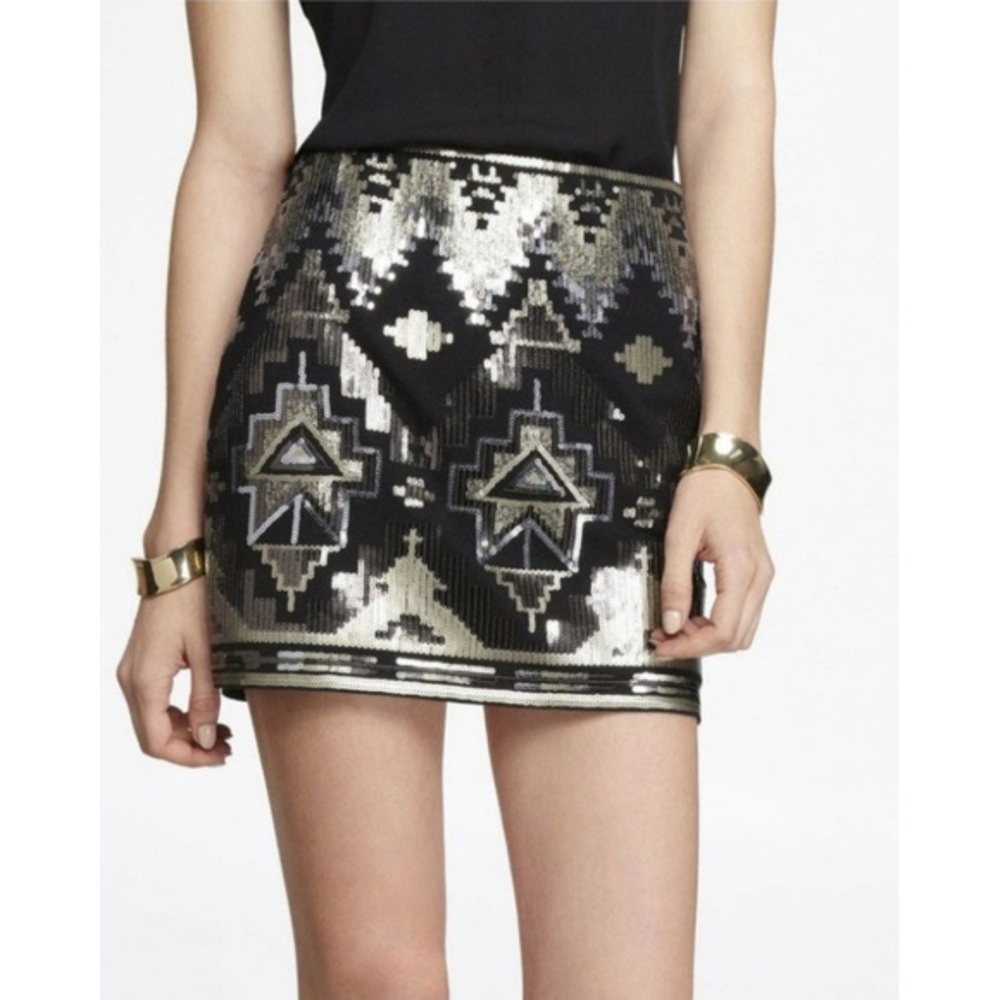Express Aztec Skirt - Picture 3 of 3